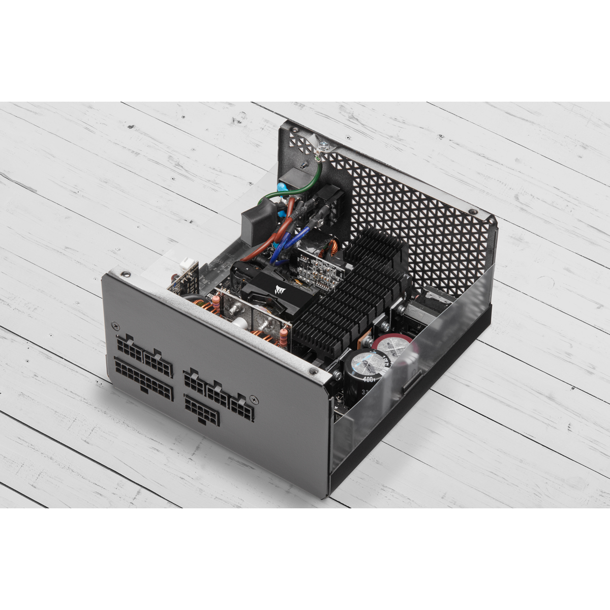 850W Corsair RM850x (CP-9020200-EU) 850W Corsair RM850x (CP-9020200-EU)