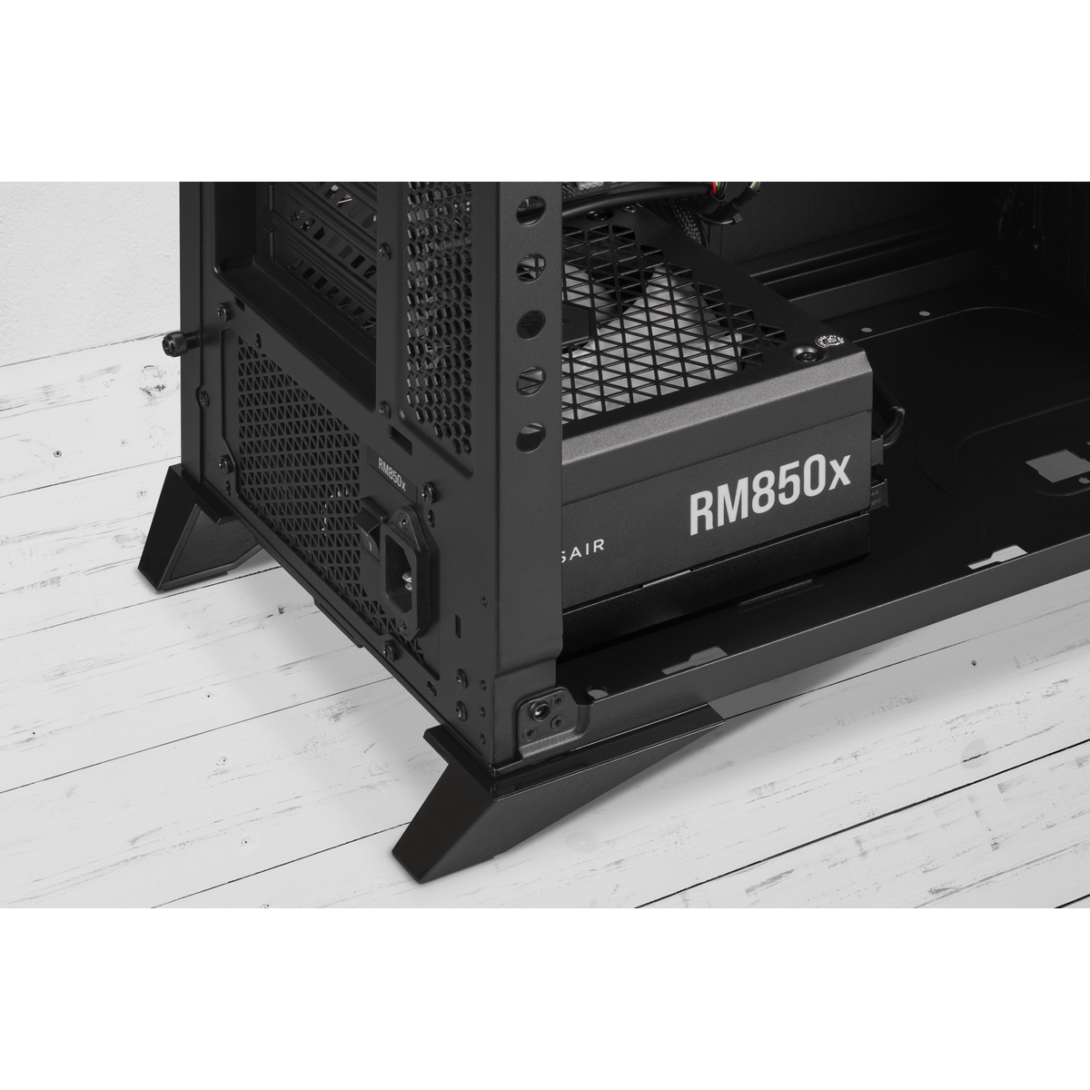 850W Corsair RM850x (CP-9020200-EU) 850W Corsair RM850x (CP-9020200-EU)