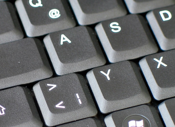 ASUS Vivobook X1505V | 16GB RAM | 1TB NVMe SSD | ASUS Vivobook X1505VA-MA921 | Intel Core i9-13900H | 15.6" OLED Display | Windows 11 Pro | WiFi & Bluetooth | MS Office 2024 ASUS Vivobook X1505V | 16GB RAM | 1TB NVMe SSD | ASUS Vivobook X1505VA-MA921 | Intel Core i9-13900H | 15.6" OLED Display | Windows 11 Pro | WiFi & Bluetooth | MS Office 2024