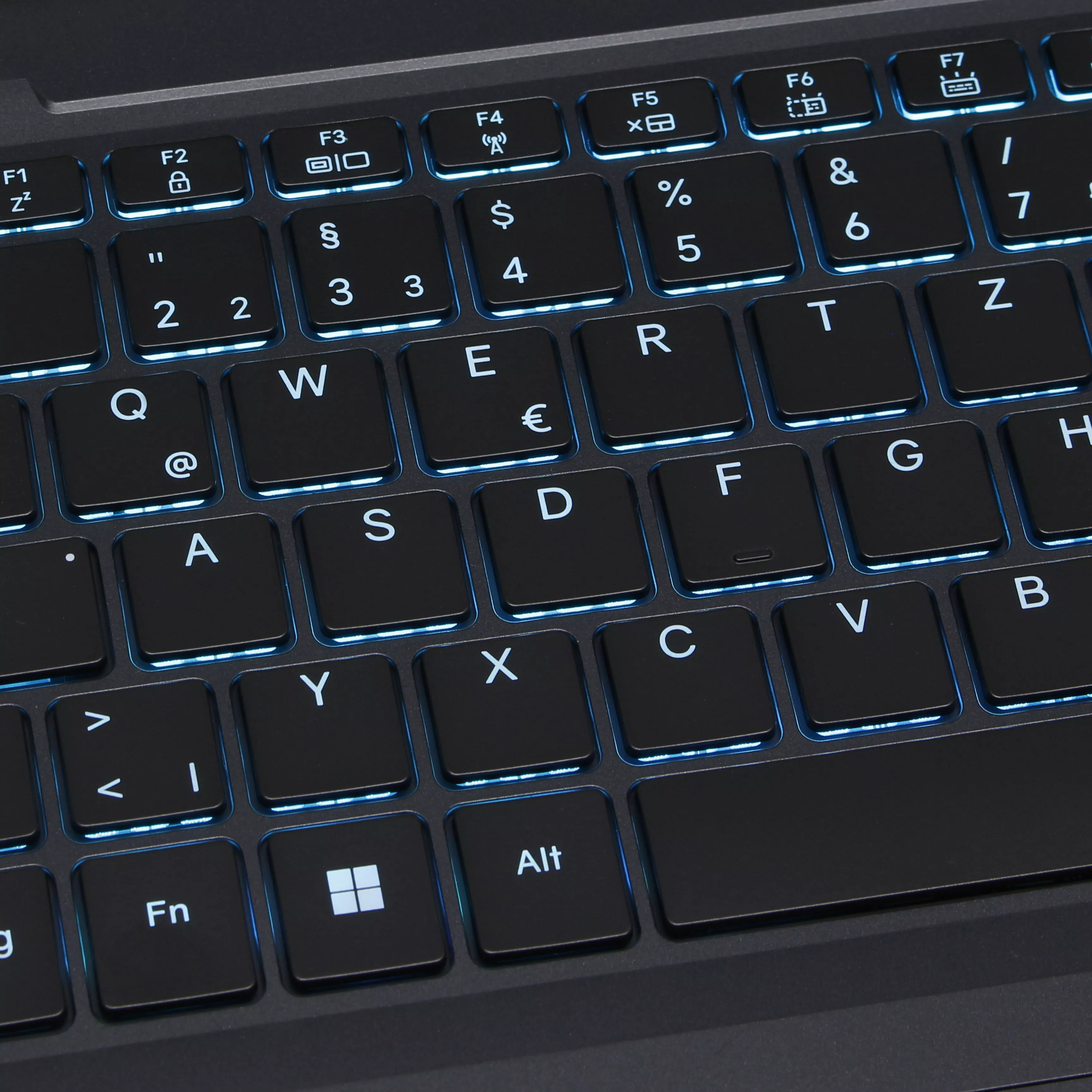 Ankermann GW6 Gaming Notebook | 64Go DDR5 RAM | 2To NVMe SSD | Intel Core i9-14900HX | 16 WQXGA LED Display | Nvidia GeForce RTX 5070 8GB | Windows 11 Pro | WiFi & Bluetooth | MS Office 2024